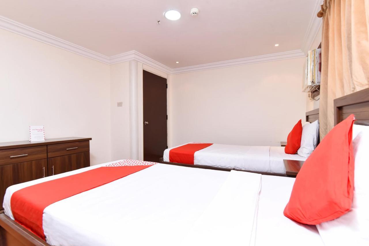 Oyo 416 Bonais Hotel Al-Ahsa Bagian luar foto